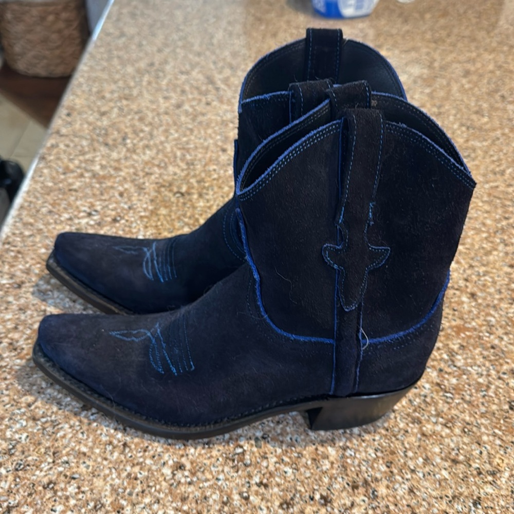 Lucchese blue suede boots! Warn once!